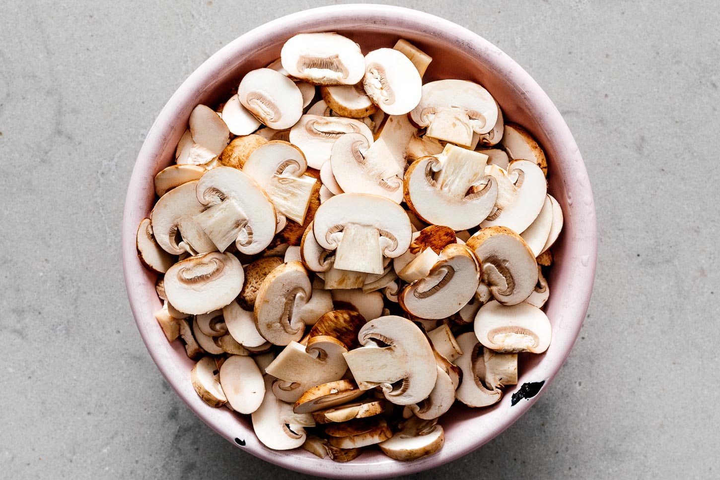 sliced mushrooms | www.iamafoodblog.com