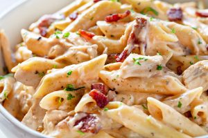 Bacon Ranch Pasta Salad Recipe: A Tasty and Simple Meal