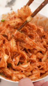 Creamy Alfredo Pasta with Fiery Gochujang Sauce