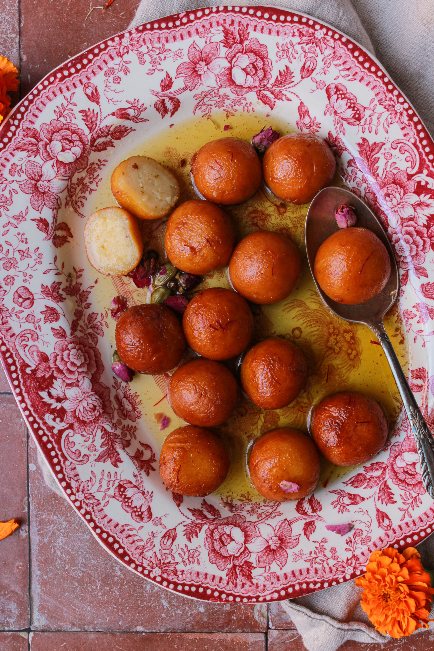 Gulab Jamun Crafted from Bread: An Irresistible Variation of the Traditional Indian Sweet