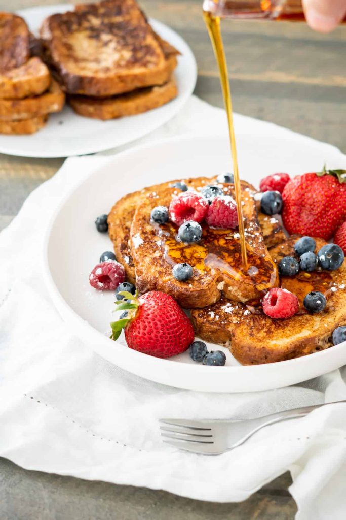 How to Prepare Traditional French Toast: A Guide with Each Stage