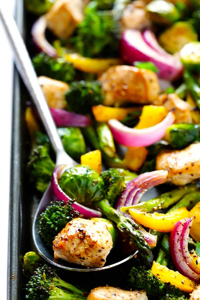 One-Pan Chicken Feast: An All-in-One Meal Answer