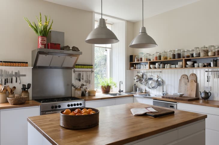 3 Trends Designers Would Never Add to Their Own Kitchens (and 3 They Already Did)