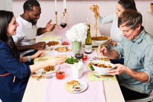 8 Little Things I Stopped Doing for Dinner Parties â and 3 Things I Always Do