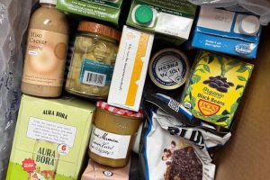 I Just Discovered a Grocery Delivery Service That Stocks Whole Foods Finds at Aldi Prices