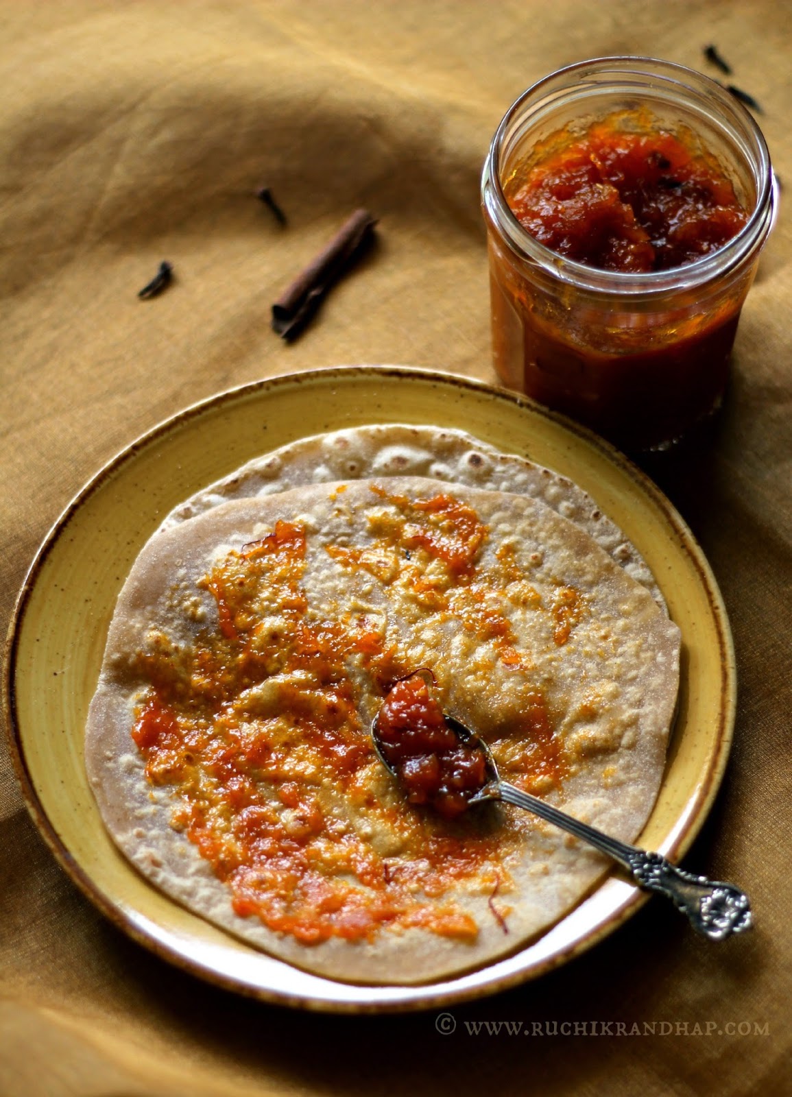 Mango Chutney: A Recipe for a Sweet and Spicy Condiment