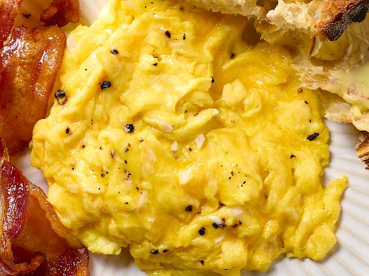 More Than 1.7 Million Egg Cartons Are Being Recalled â Hereâs What We Know