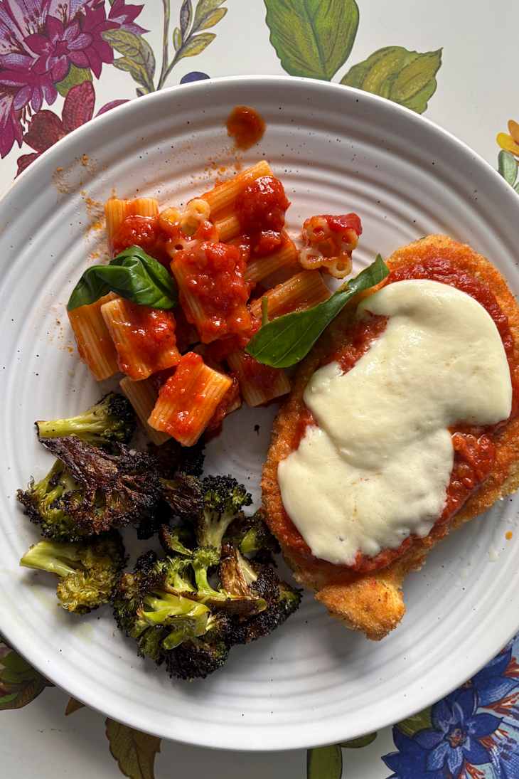 Bionaturae Organic Arrabbiata Pasta Sauce used in dishes on a plate.