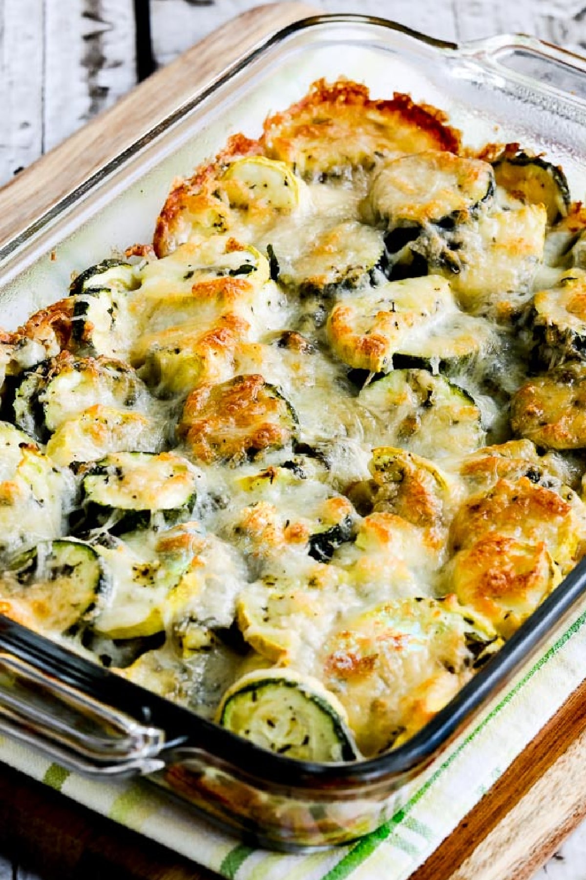 Delicious Baked Slices of Zucchini and Feta Cheese