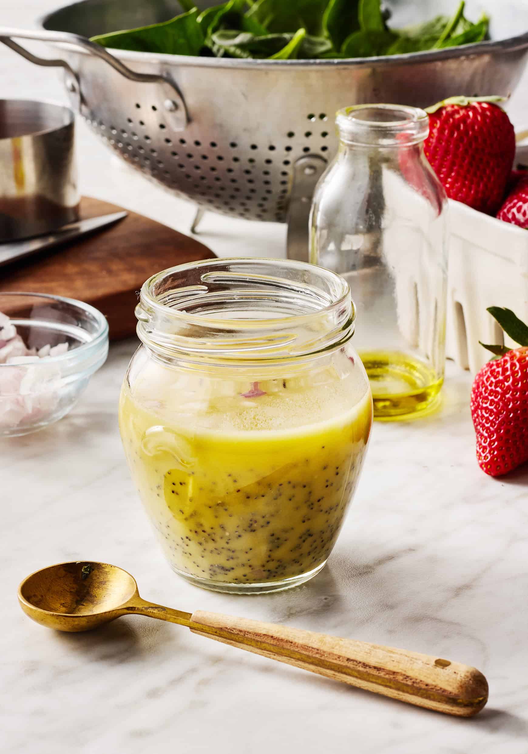 How to Create Poppy Seed Dressing at Home