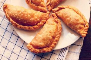 How to Prepare Gujiya: A Comprehensive Guide