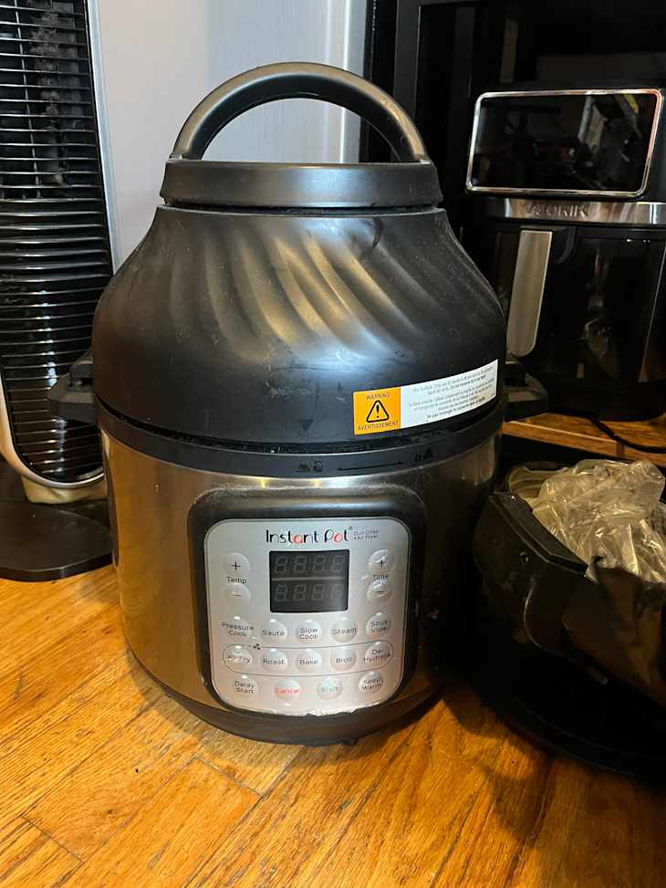 Kalorik Air Fryer VIVID TOUCH Series 7 Quart Capacity with High-Resolution Touchscreen 200 Cooking Presets in 12 Food Categories with View Window, 1500-Watts, Stainless Steel