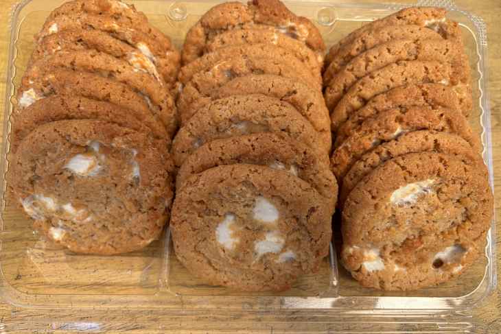 Costco marshmallow crispy cookie.