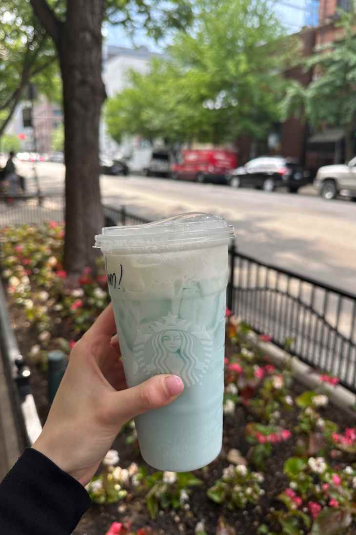 Starbuck gummy drink.