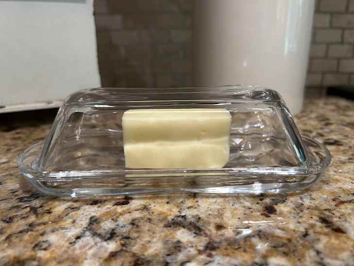 7 Inches Glass Butter Dish with Lid for Countertop - Crystal Glass Butter Keeper Holder Tray for 1 Stick, Dishwasher Safe