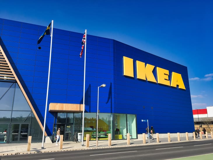 IKEAâs âBeautifulâ Dinnerware Set Comes with 18 Pieces and Only Costs $40