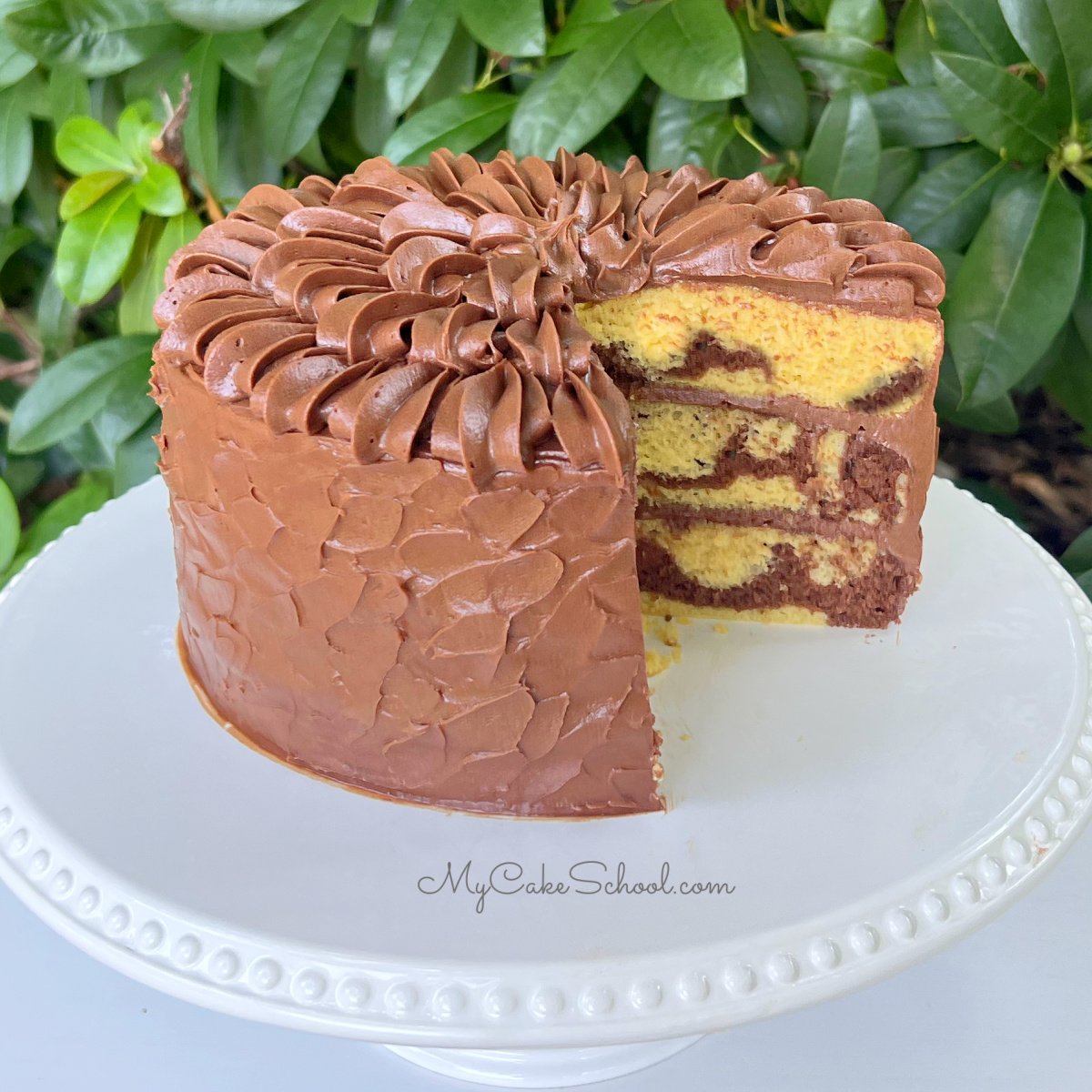 Marble Bundt Cake Recipe: A Delectable Blend of Chocolate and Vanilla Tastes