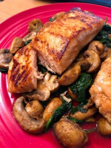 Sautéed Spinach and Mushrooms in a Pan