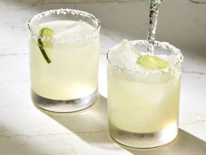 The âDeliciousâ Canned Margarita That Could Totally Pass for Homemade (It Tastes SO Fresh)
