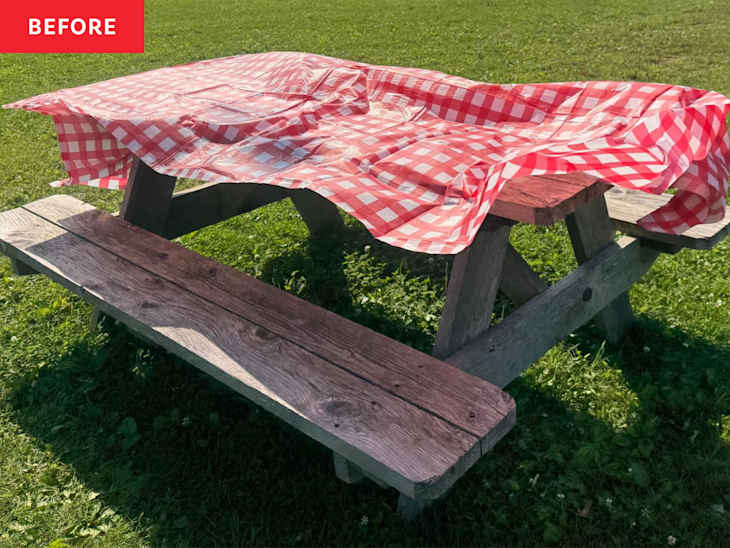 Tablecloth without clips.