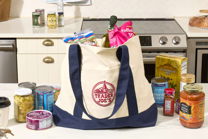 These âIncredibly Deliciousâ Trader Joeâs Potato Chips Are Finally Back in Stock