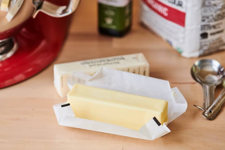 This âBeautifulâ French Butter Dish Looks Way More Expensive Than It Actually Is (I Use It Every Day)