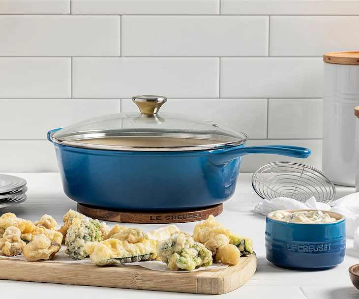 Le Creuset 3.75-qt Enameled Cast Iron Cassadou w/ Glass Lid