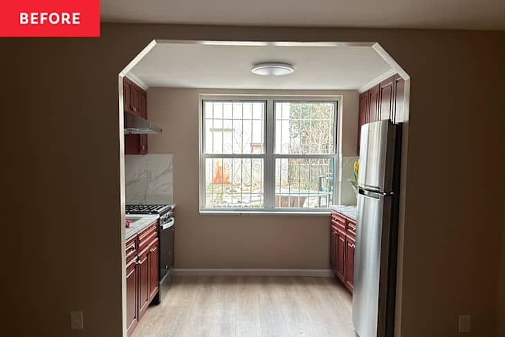 This Kitchen Redo Shows You Donât Have to Fight Brown Rental Cabinets (They Look Amazing!)