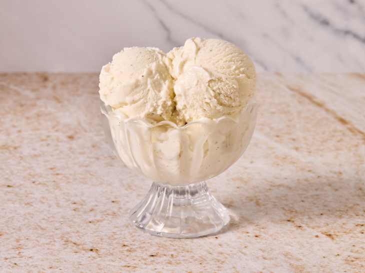 This KitchenAid Gadget Lets You Make Premium Ice Cream Pints at Home (and Itâs on Sale!)