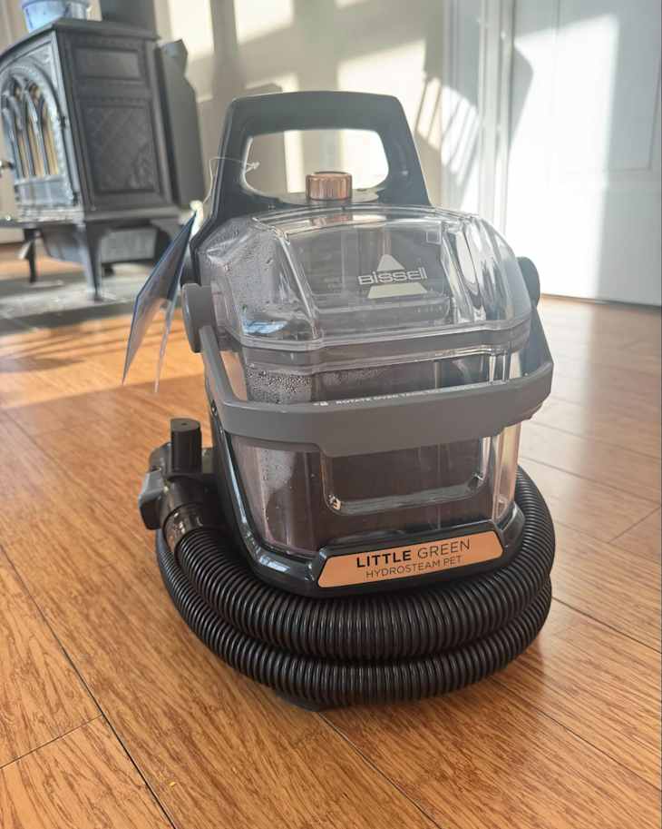 Bissell carpet cleaner.