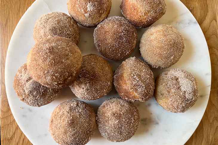 Dirt Bombs desserts.