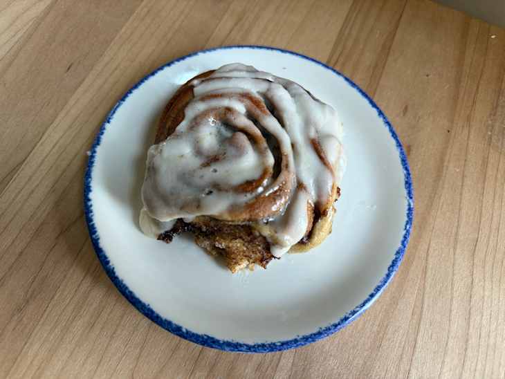 Trader Joe's cinnamon roll on plate.