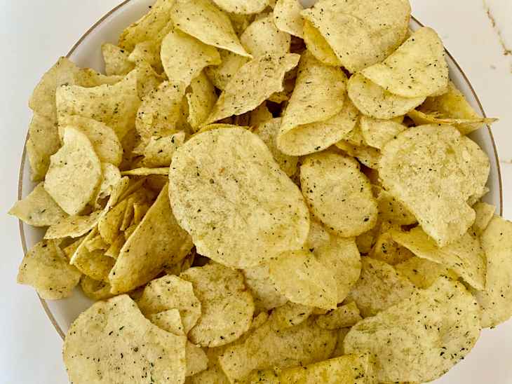 Layâs Launched a Limited-Edition Potato Chip Flavor Everyoneâs Talking About, and Theyâre 100x Better Than the Original