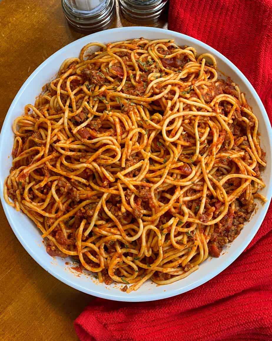 Simple and Fast Spaghetti Recipe with an Instant Pot