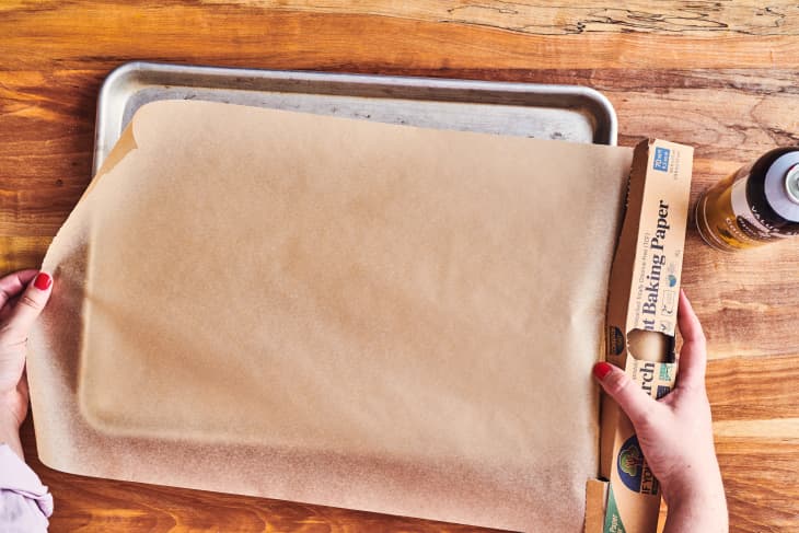 The âWay Easierâ Way to Line a Baking Pan with Parchment Paper