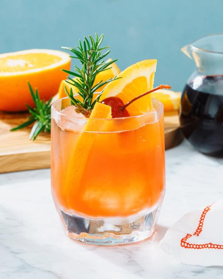 30 Tasty Autumn Cocktails and Drinks to Savor