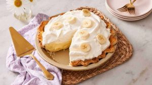 Banana Cream Cake Recipe and Preparation Instructions