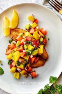 Desiring Fresh Mango Chicken Salad: A Tasty Recipe Worth Trying