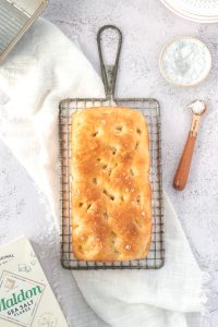Fast No-Knead Focaccia Recipe Prepared in a Single Day