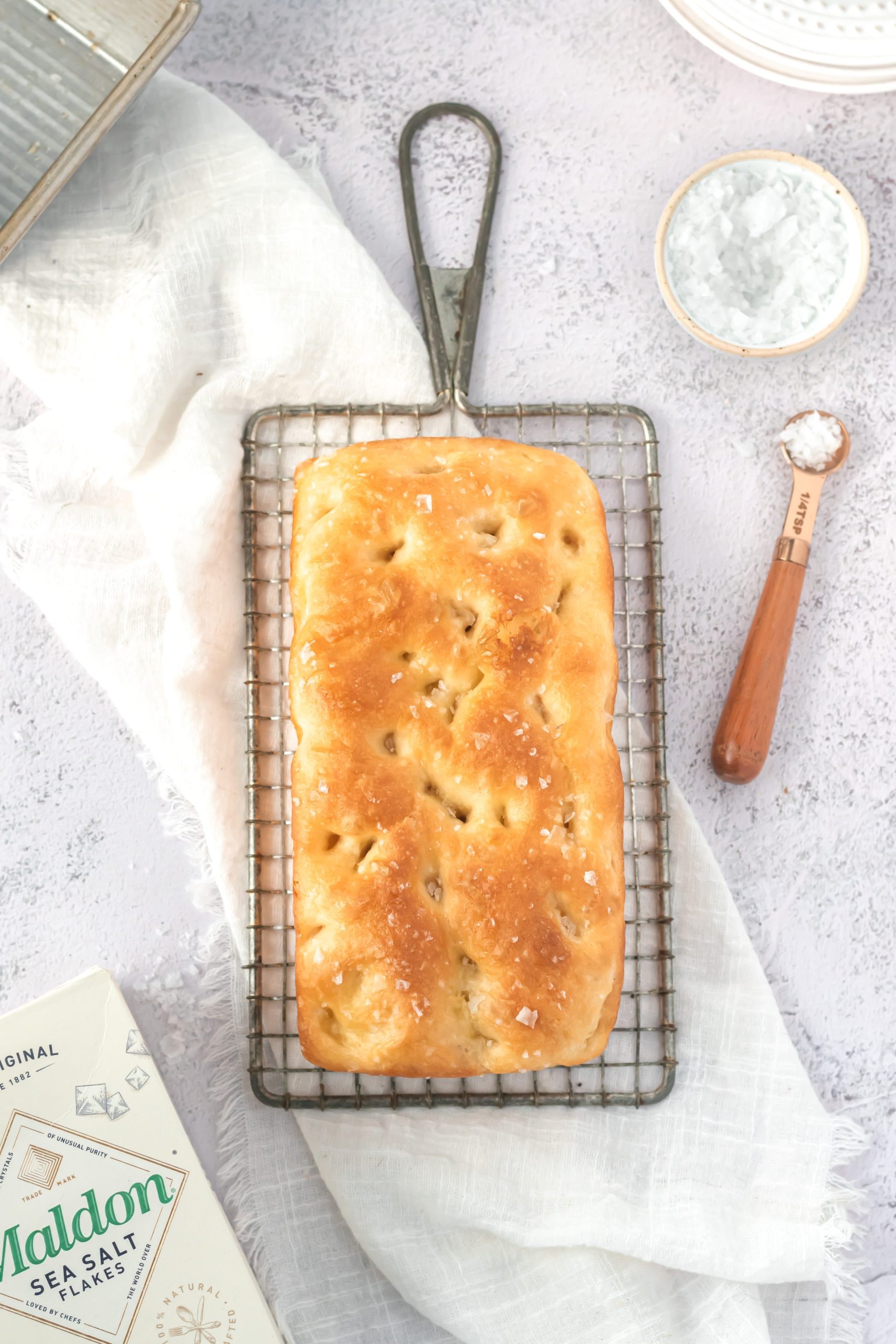 Fast No-Knead Focaccia Recipe Prepared in a Single Day