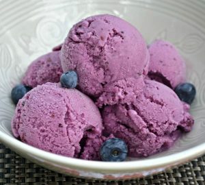 How to Create Homemade Frozen Yogurt