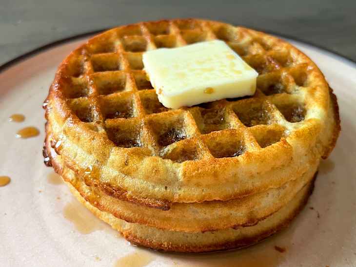 I Tried Eggoâs New Protein Waffles, and Theyâre So Good, I Ate Them for Breakfast 3 Times This Week