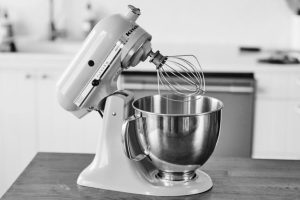 KitchenAid Just Expanded Its âMost Belovedâ Neutral Colorway (Itâs Timeless!)