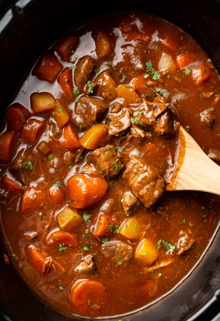 Tasty and Simple Slow Cooker Beef Stew Recipe