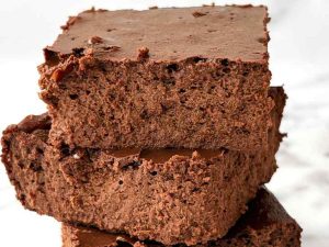 These 4-Ingredient High-Protein Brownies Are âImpossibly Deliciousâ (I Could Eat One Every Night!)