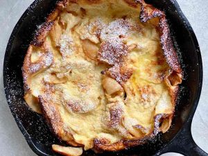This German Apple Pancake Is the Best Thing You'll Make All Fall