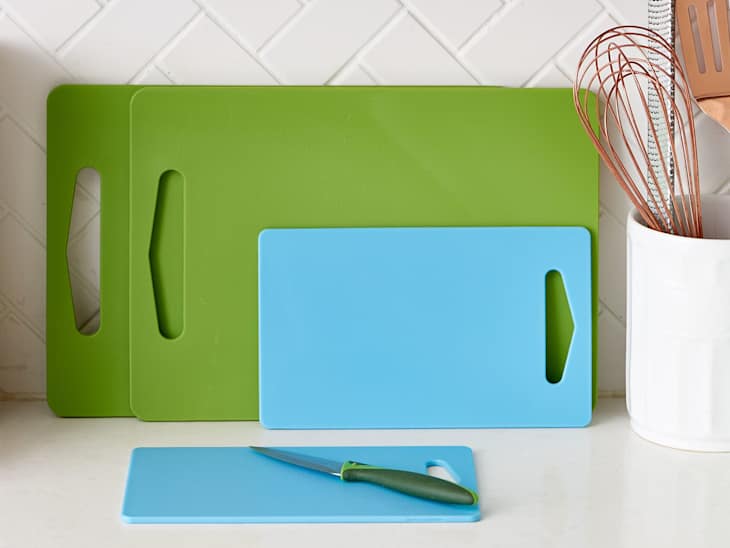 What Made Me Finally Quit Using Plastic Cutting Boards Forever