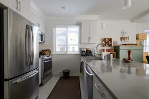 6 Things Nobody Needs in Their Kitchen After 60 (Seriously, Itâs Time to Let Go)