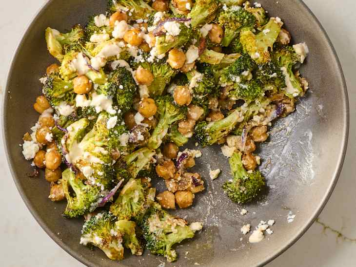 63 Ridiculously Delicious Vegetarian Dinners Our Editors Love