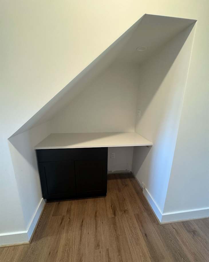 Empty nook before creating home bar.